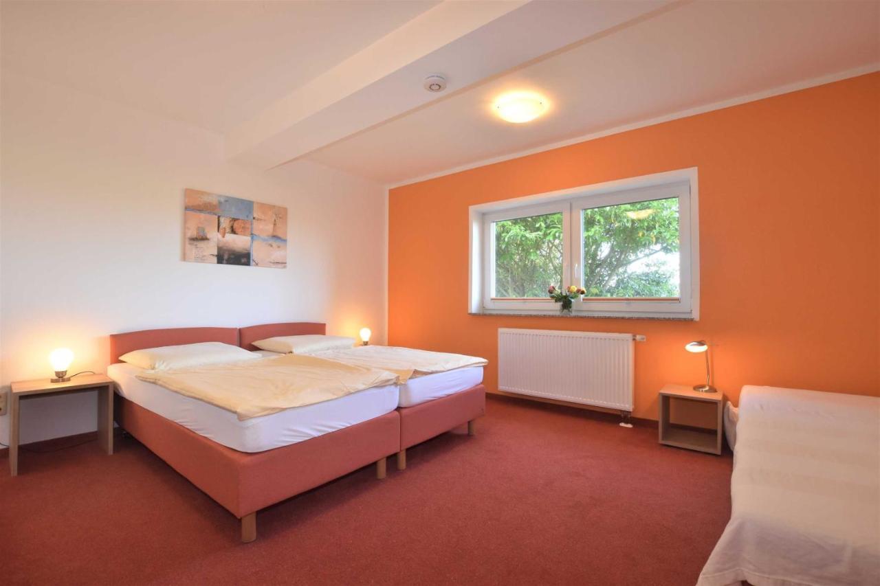 Ferienwohnungen Kleckerburg Mit Me Kagsdorf Bagian luar foto