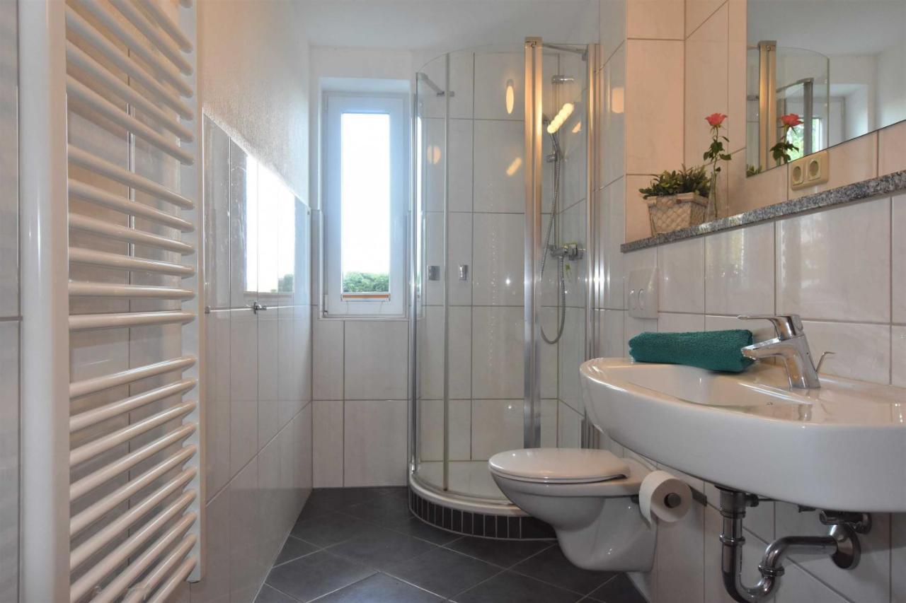Ferienwohnungen Kleckerburg Mit Me Kagsdorf Bagian luar foto